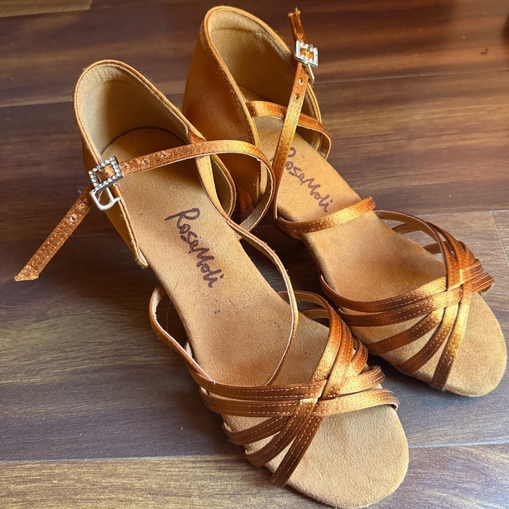 Latin Rhythm Ballroom Shoes Size EU 40
